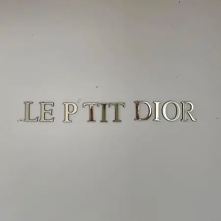 Joli 2 Pieces, A Cote Du Musee Dior Granville